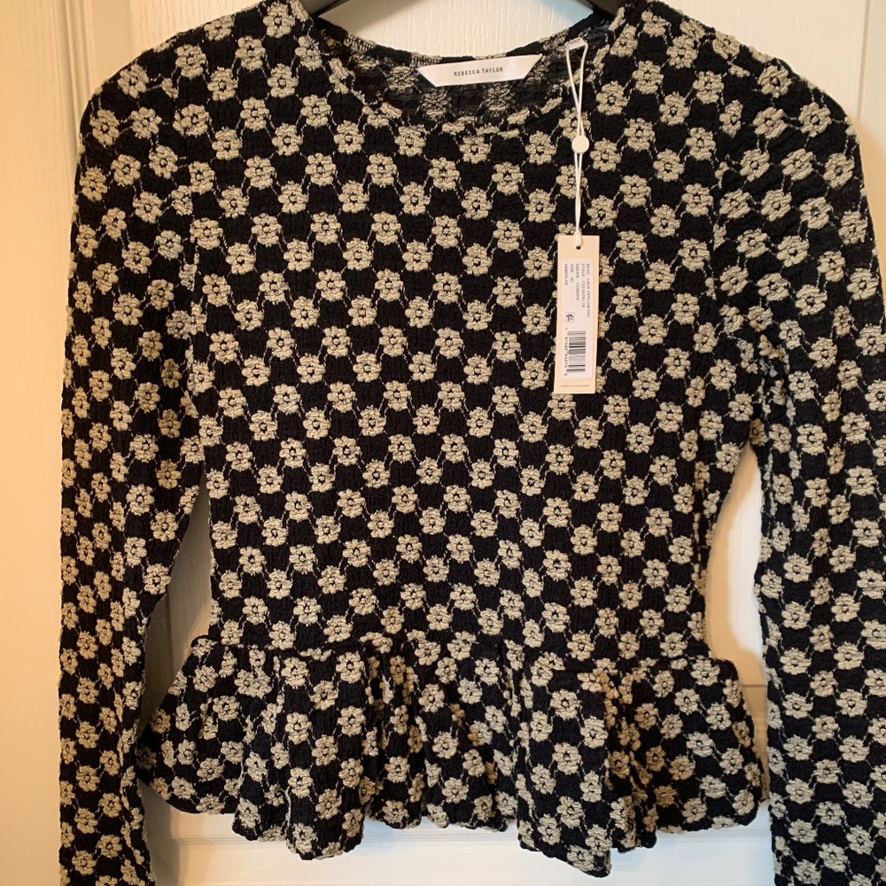 PEPLUM  STRETCHY  LACE  TOP - BUBBLE HEM